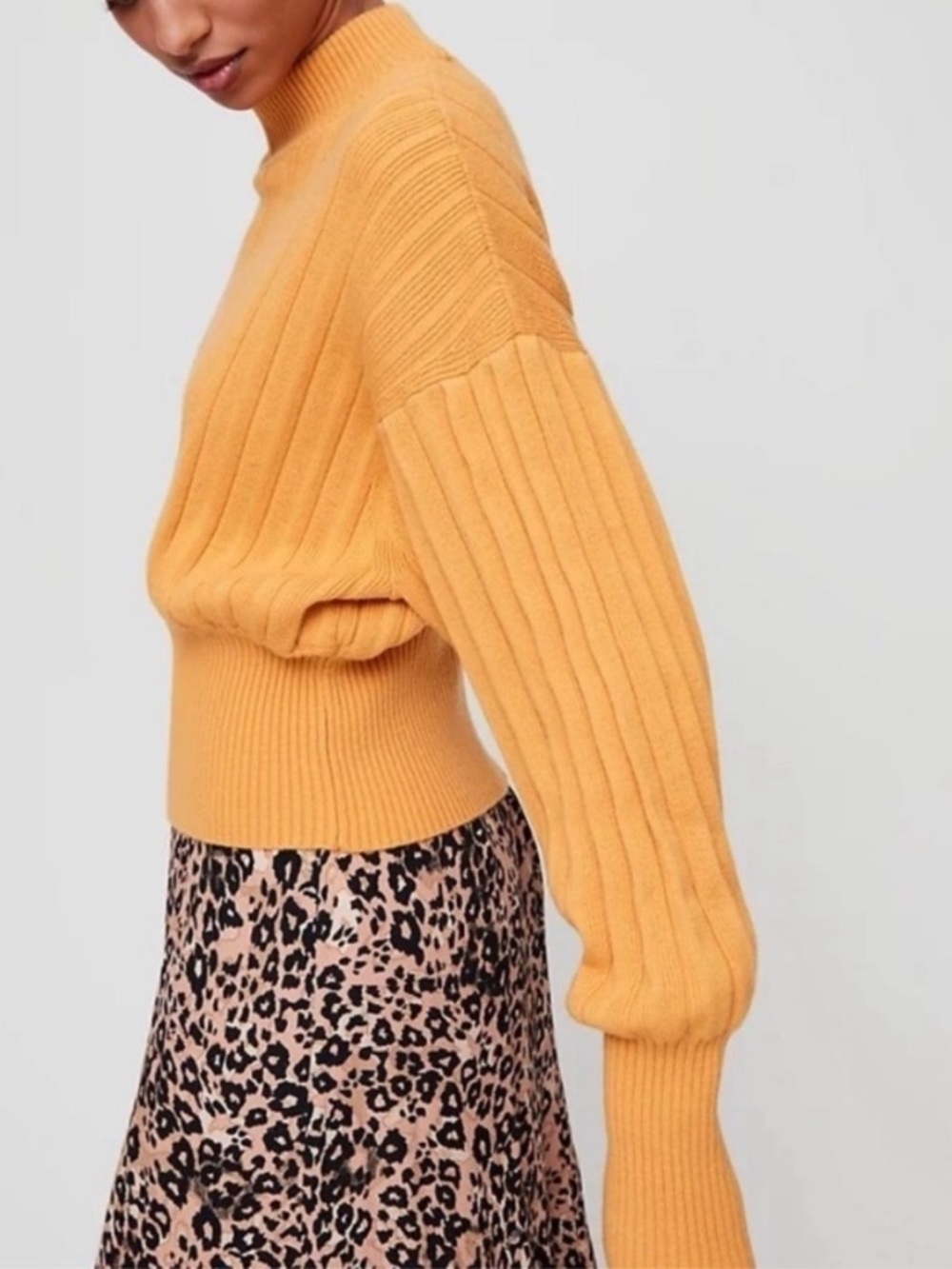 Aritzia Wilfred Icalma Sweater Marino Wool Cotton Mustard Yellow Ribbed Size M - Picture 3 of 11